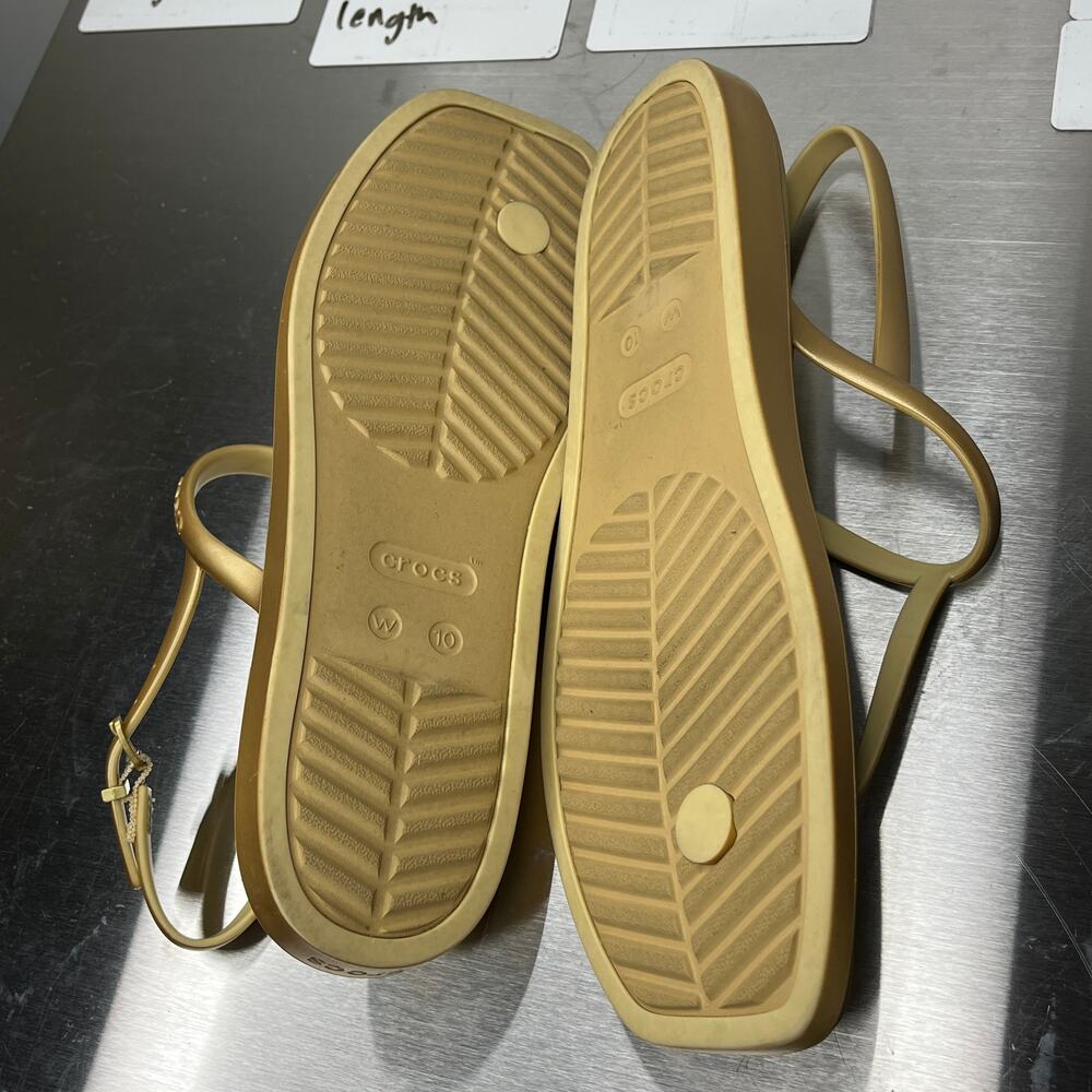 Crocs Sandals Women's Size 10 Miami Thong Metallic Gold Flip Flops - Picture 2 of 4